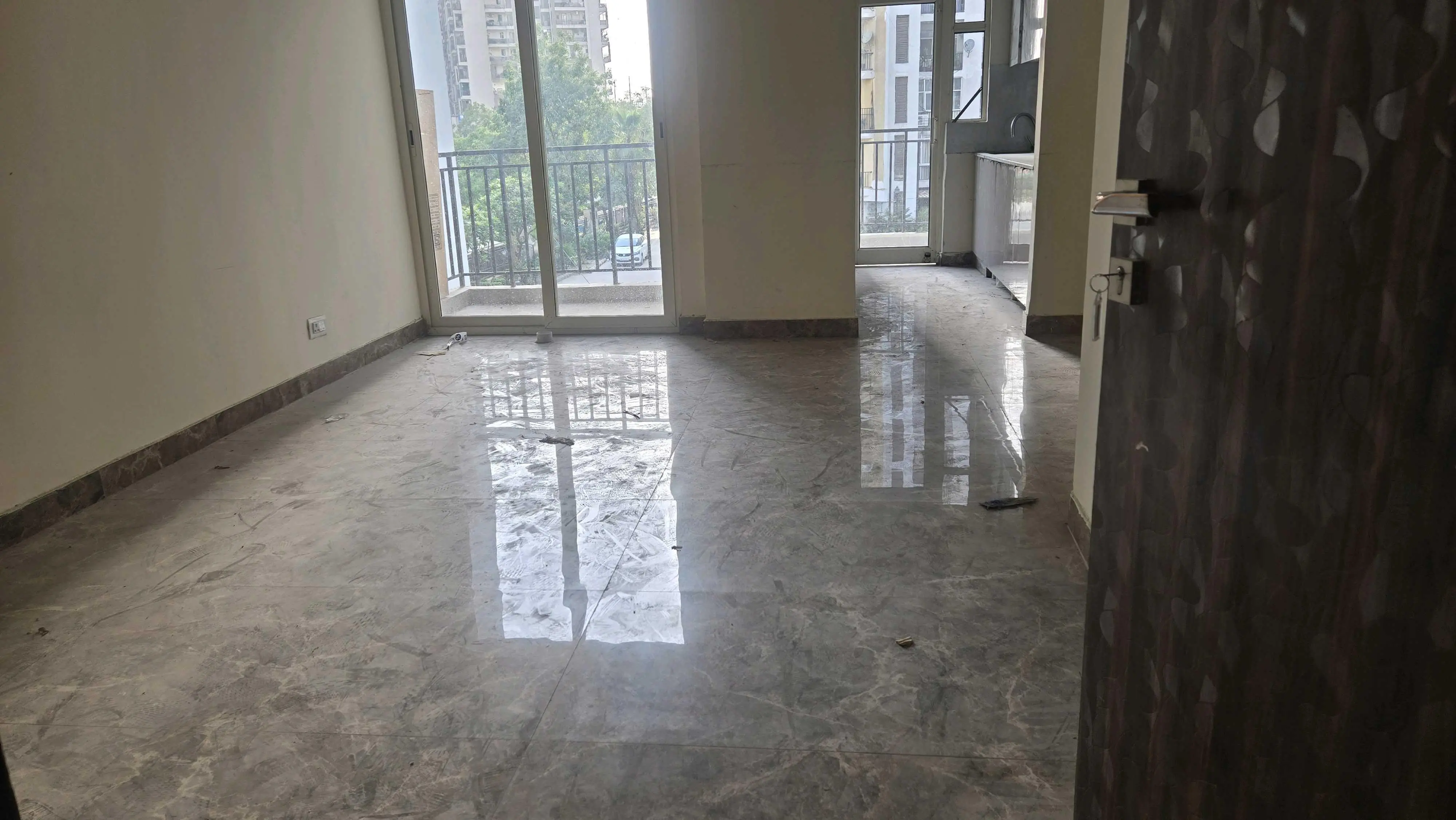3BHK, Panchsheel Wellington