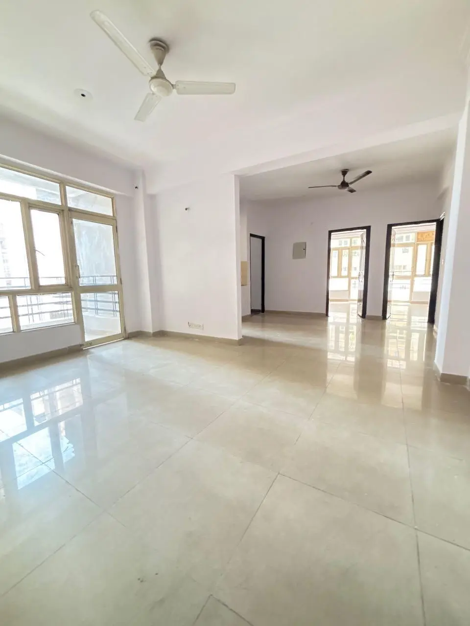3BHK, 2Bath, Bulland Heights